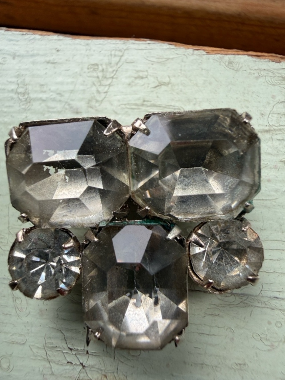 Vintage Clear Gray Crystal fur Clip  Brooch Pin - Women Jewelry